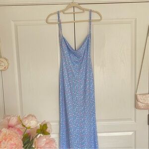 M/L backless maxi ditsy dress 🌸 Never Worn